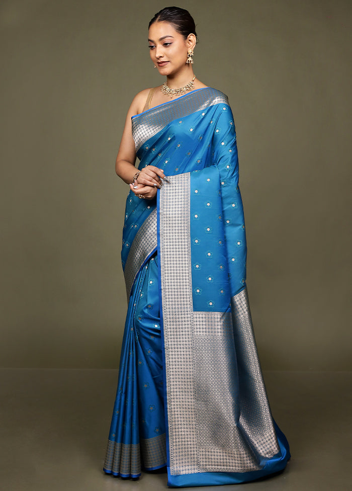 Blue Katan Silk Saree With Blouse Piece