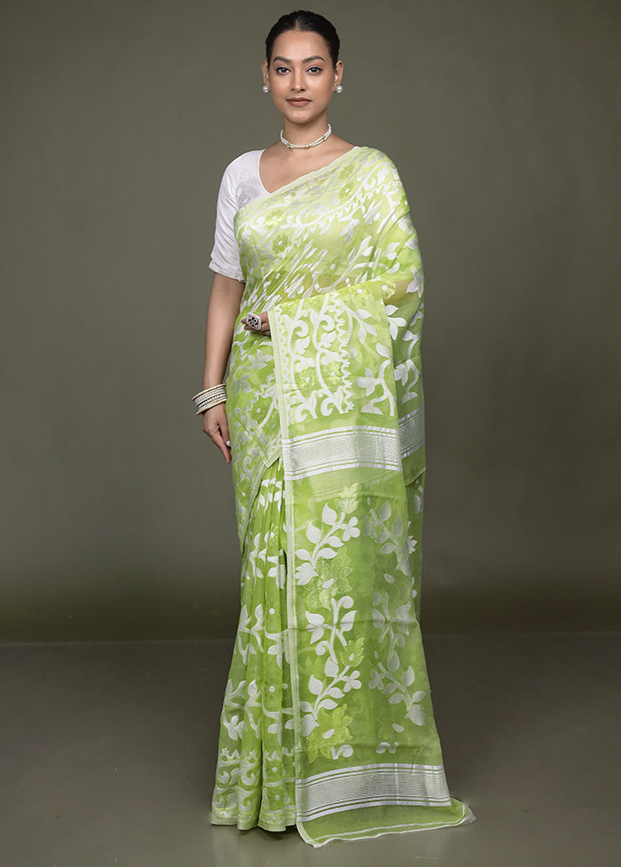 Green Tant Jamdani Saree Without Blouse Piece