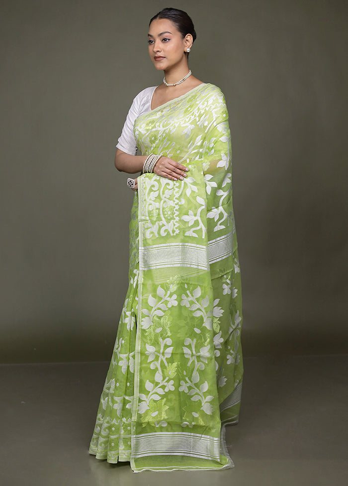 Green Tant Jamdani Saree Without Blouse Piece