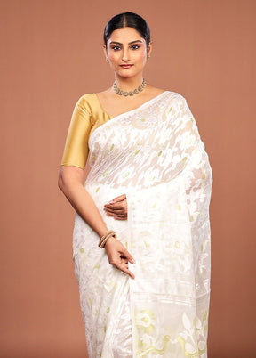 White Jamdani Cotton Saree Without Blouse Piece