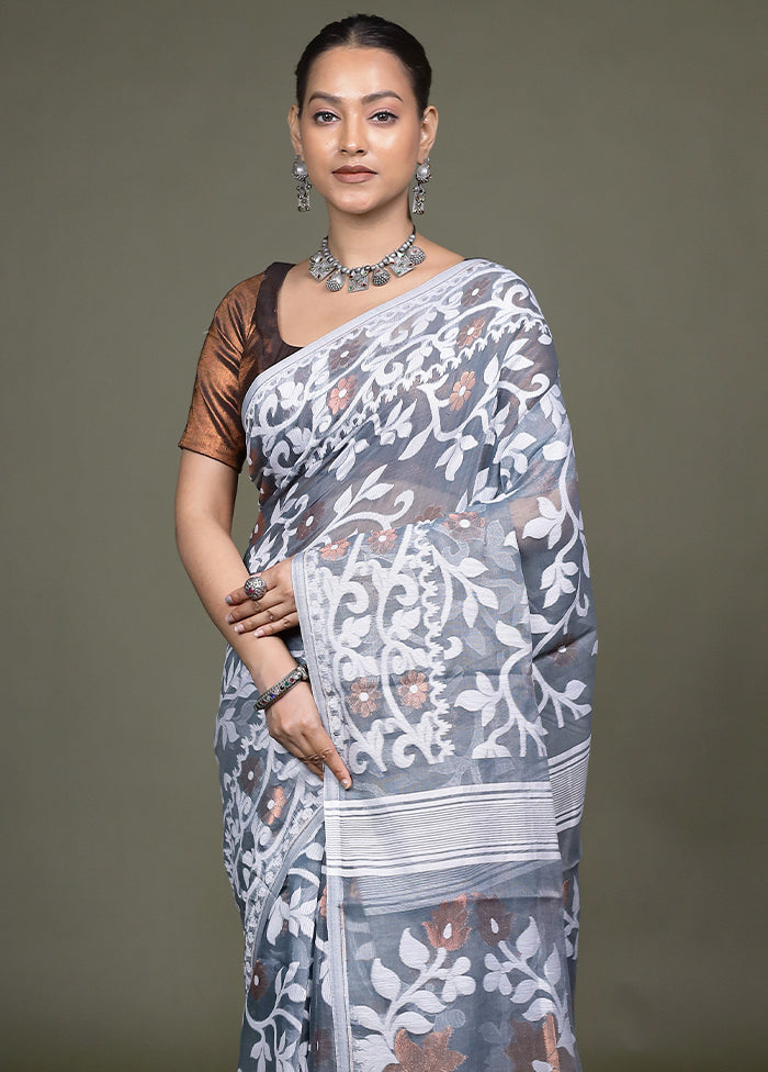 Grey Tant Jamdani Saree Without Blouse Piece