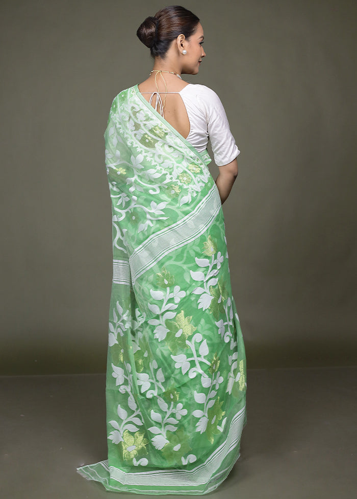 Green Tant Jamdani Saree Without Blouse Piece