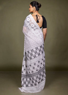 Cream Tant Jamdani Saree Without Blouse Piece