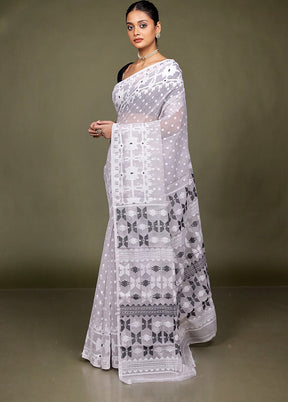 Cream Tant Jamdani Saree Without Blouse Piece