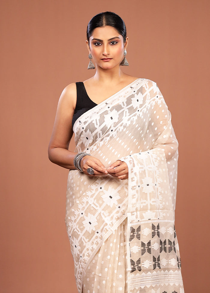 Cream Jamdani Cotton Saree Without Blouse Piece