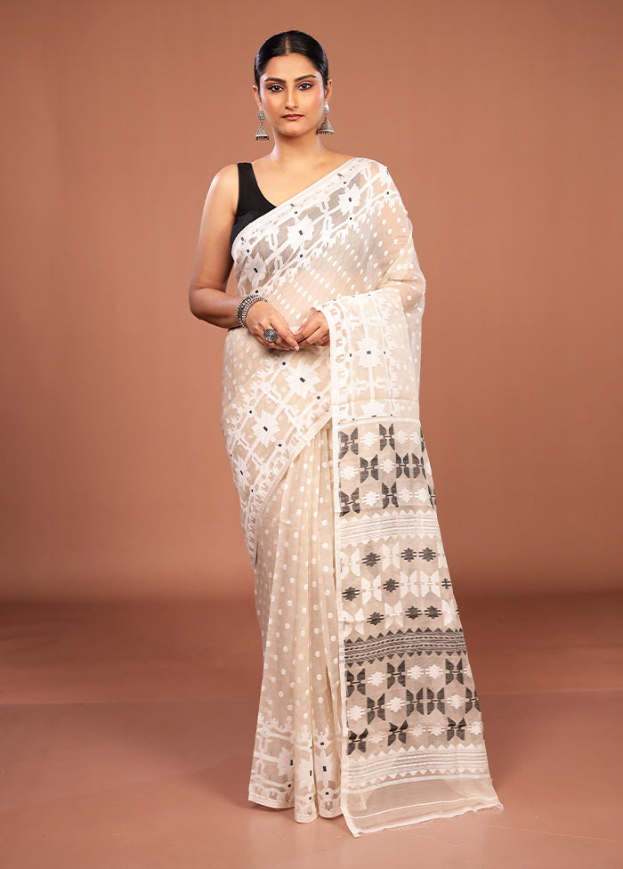 Cream Jamdani Cotton Saree Without Blouse Piece