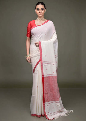White Cotton Saree With Blouse Piece