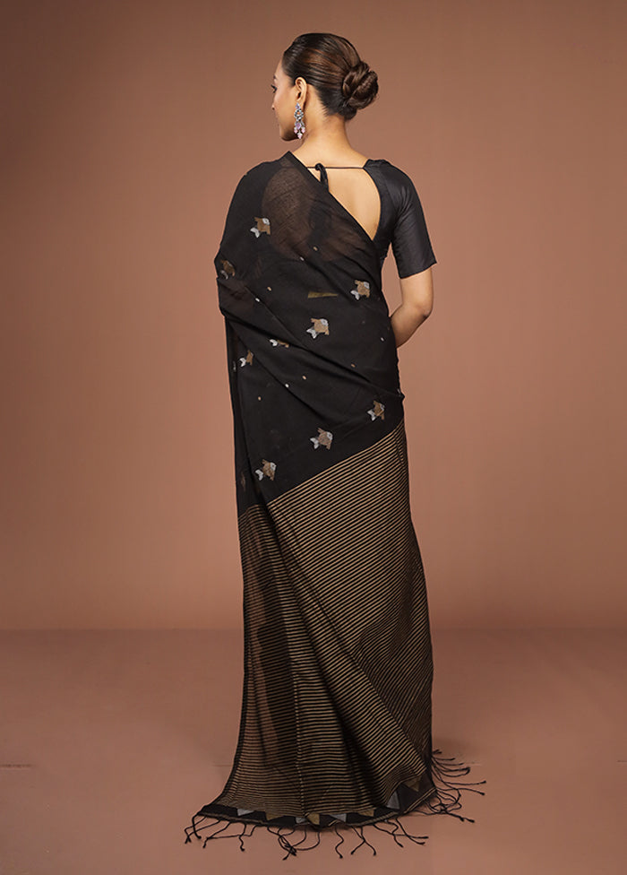Black Matka Silk Saree With Blouse Piece
