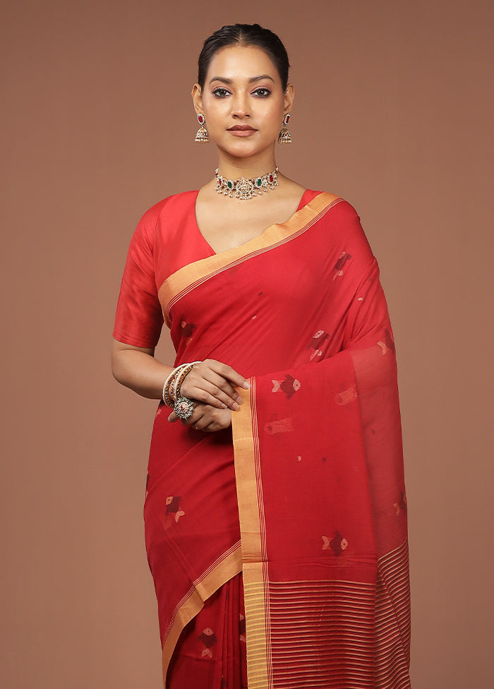 Red Matka Silk Saree With Blouse Piece