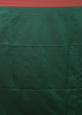 Green Matka Silk Saree With Blouse Piece