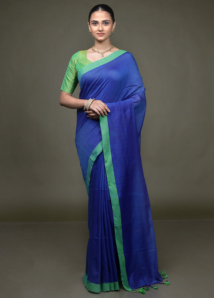 Blue Matka Silk Saree With Blouse Piece
