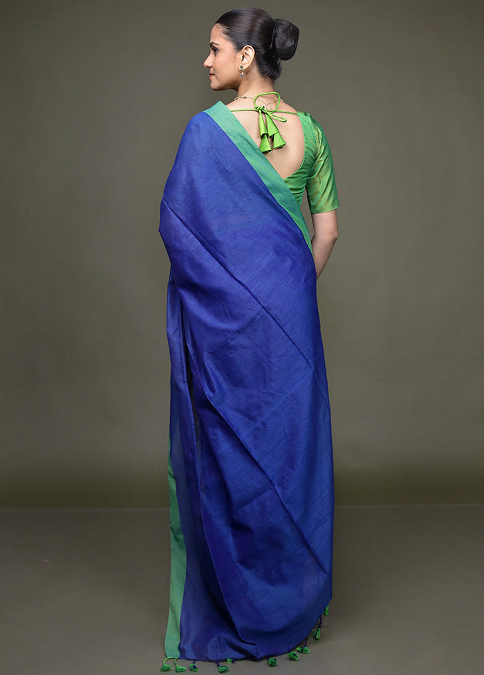 Blue Matka Silk Saree With Blouse Piece