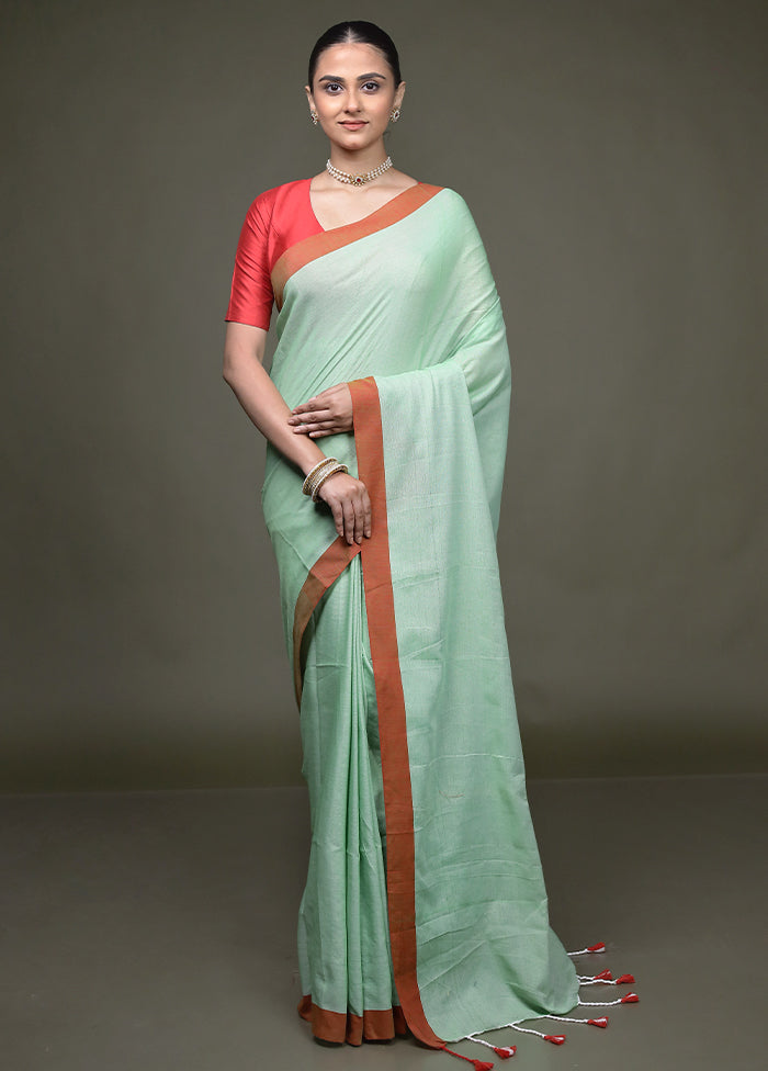 Green Matka Silk Saree With Blouse Piece