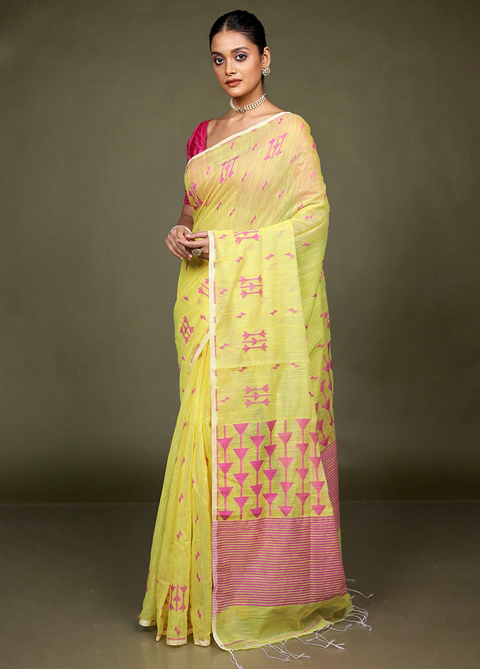 Yellow Cotton Saree With Blouse Piece