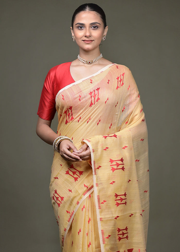 Cream Cotton Saree With Blouse Piece