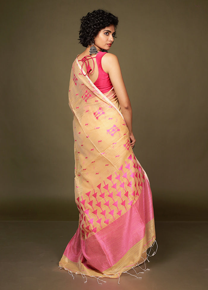 Cream Matka Silk Saree With Blouse Piece