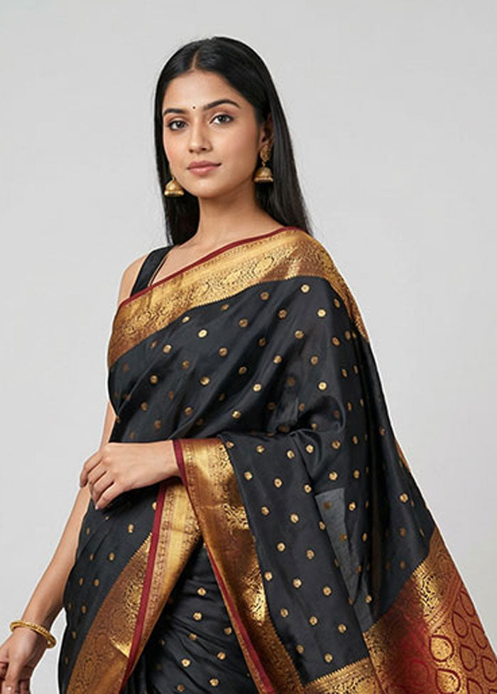 Blue Handloom Kanjivaram Pure Silk Saree With Blouse Piece
