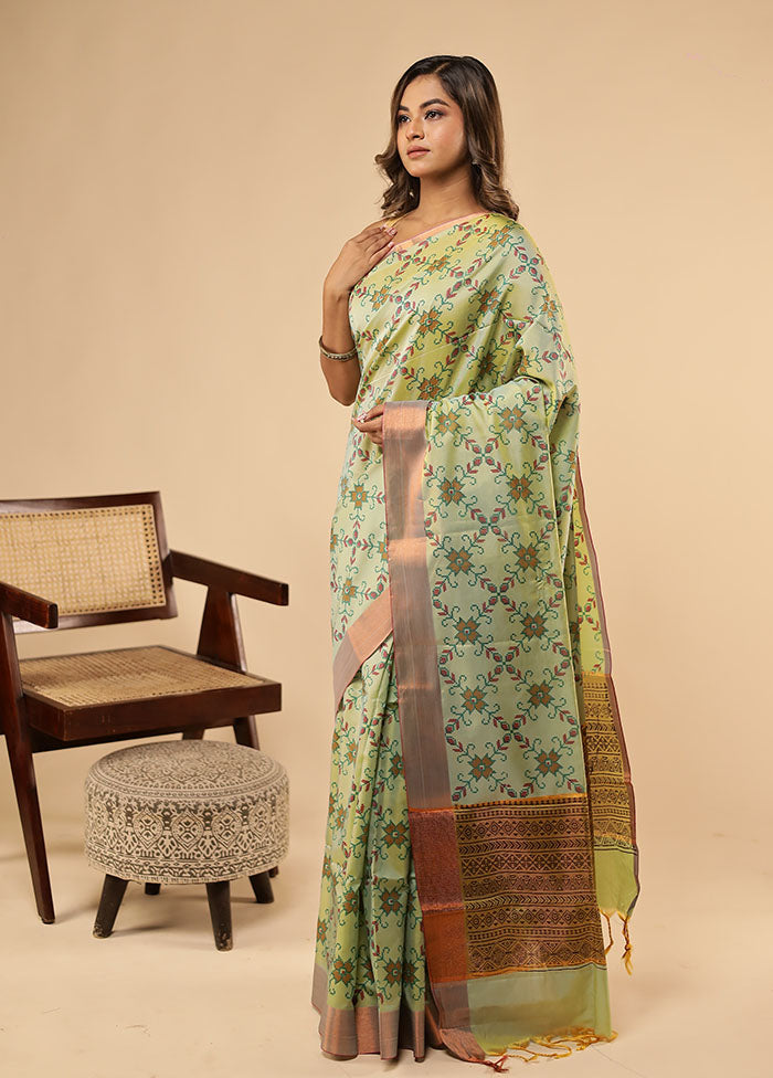 Green Dupion Silk Saree With Blouse Piece