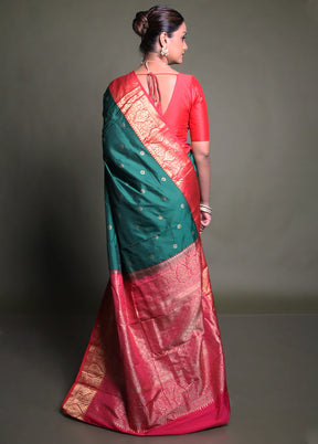 Green Kanjivaram Silk Saree With Blouse Piece