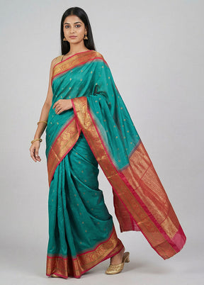 Green Kanjivaram Silk Saree With Blouse Piece
