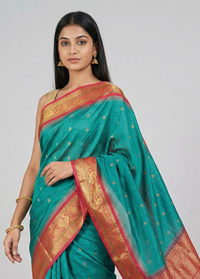 Green Kanjivaram Silk Saree With Blouse Piece