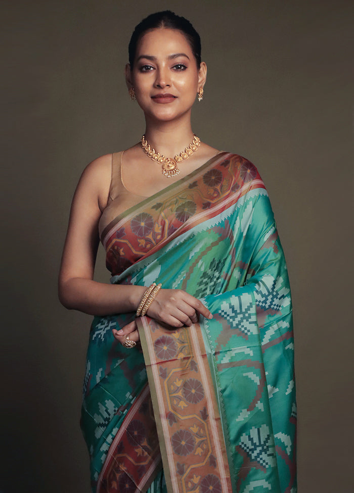 Green Dupion Silk Saree With Blouse Piece