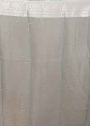 Green Kora Silk Saree With Blouse Piece