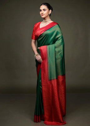 Green Dupion Silk Saree With Blouse Piece