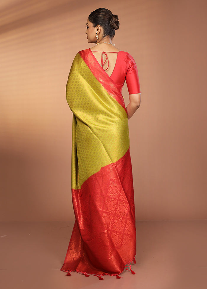 Green Dupion Silk Saree With Blouse Piece