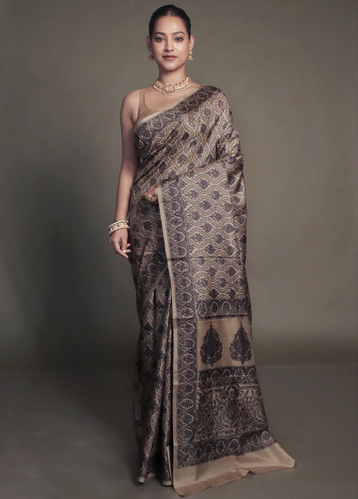 Cream Printed Pure Silk Saree Without Blouse Piece