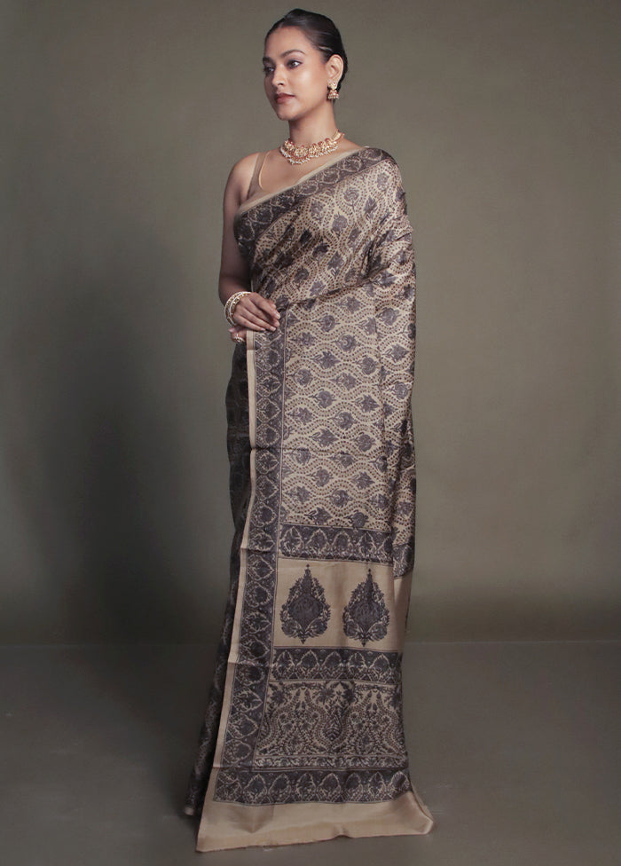 Cream Printed Pure Silk Saree Without Blouse Piece