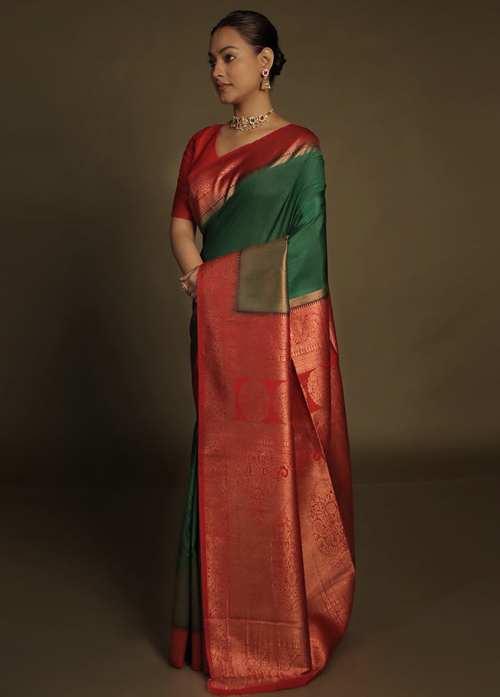 Green Dupion Silk Saree With Blouse Piece