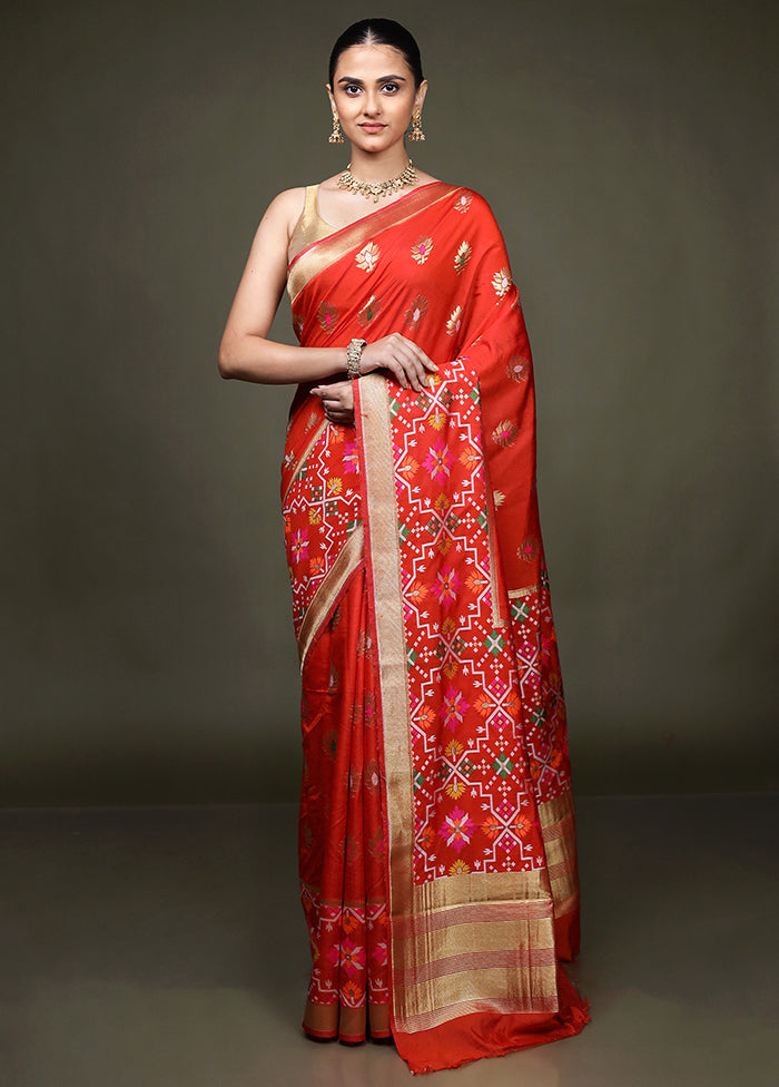 Red Dupion Silk Saree With Blouse Piece
