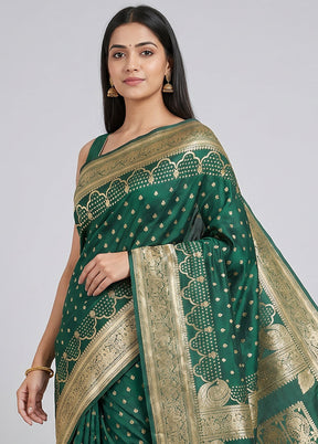 Green Banarasi Silk Saree With Blouse Piece