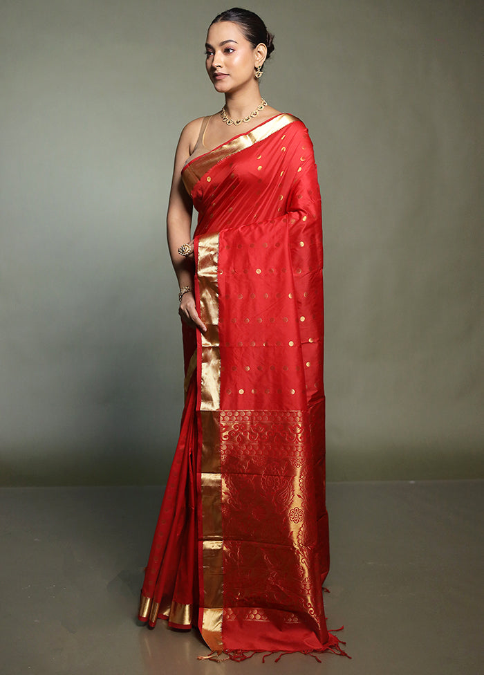 Red Kanjivaram Silk Saree With Blouse Piece