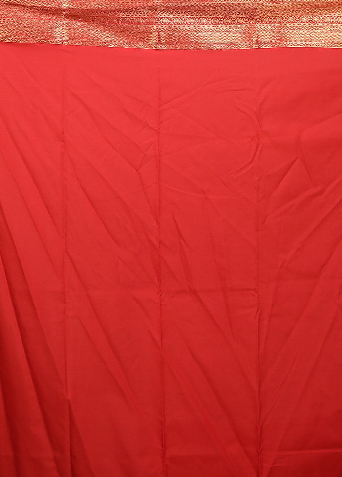 Red Kanjivaram Silk Saree With Blouse Piece