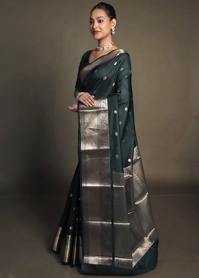 Green Kora Silk Saree With Blouse Piece