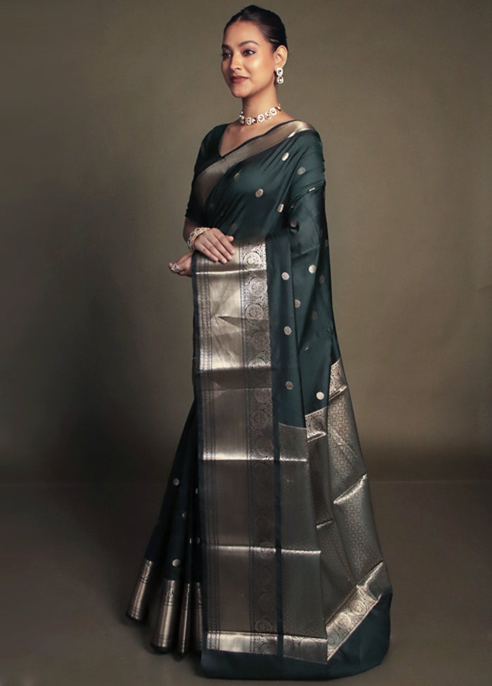 Green Kora Silk Saree With Blouse Piece