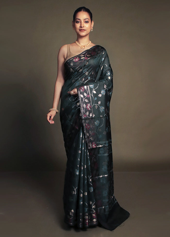 Green Kora Silk Saree With Blouse Piece