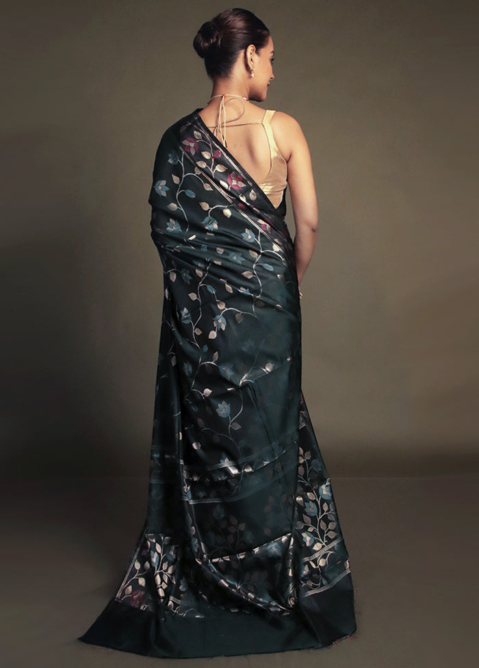 Green Kora Silk Saree With Blouse Piece