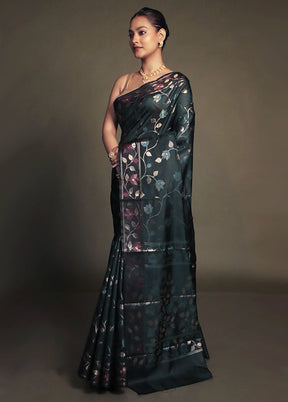 Green Kora Silk Saree With Blouse Piece