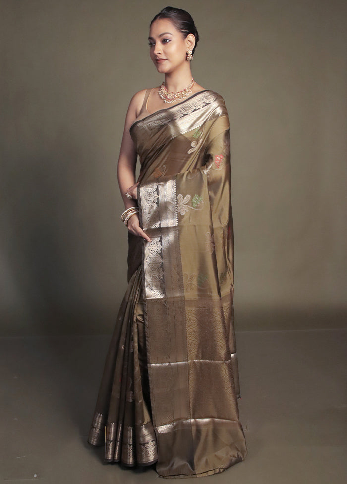 Green Kora Silk Saree With Blouse Piece