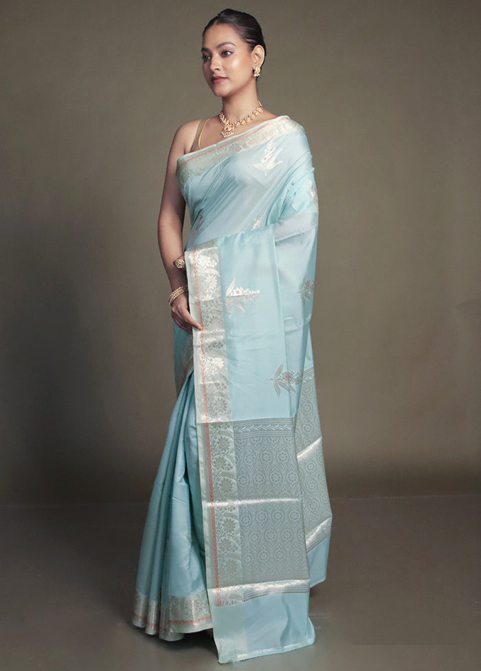 Green Kora Silk Saree With Blouse Piece