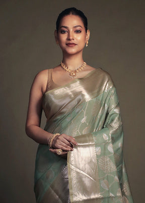 Green Kora Silk Saree With Blouse Piece