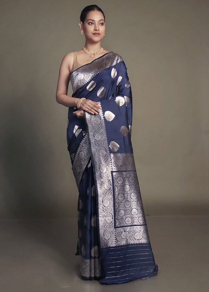Blue Uppada Silk Saree With Blouse Piece
