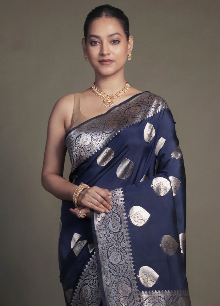 Blue Uppada Silk Saree With Blouse Piece