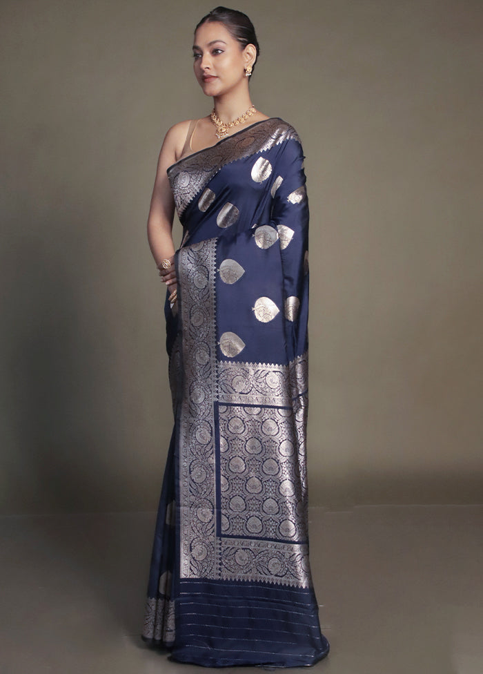 Blue Uppada Silk Saree With Blouse Piece