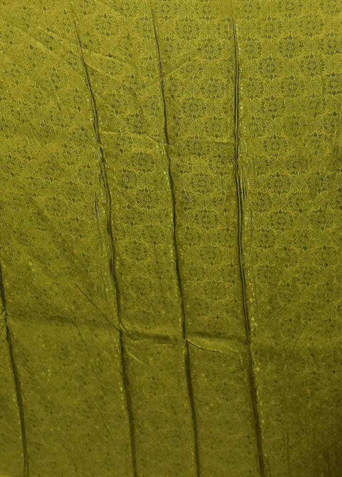 Green Dupion Silk Saree With Blouse Piece
