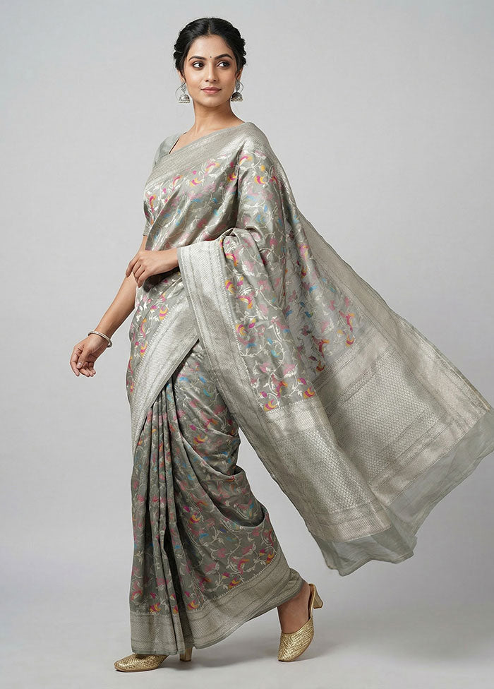Green Handloom Uppada Pure Silk Saree With Blouse Piece