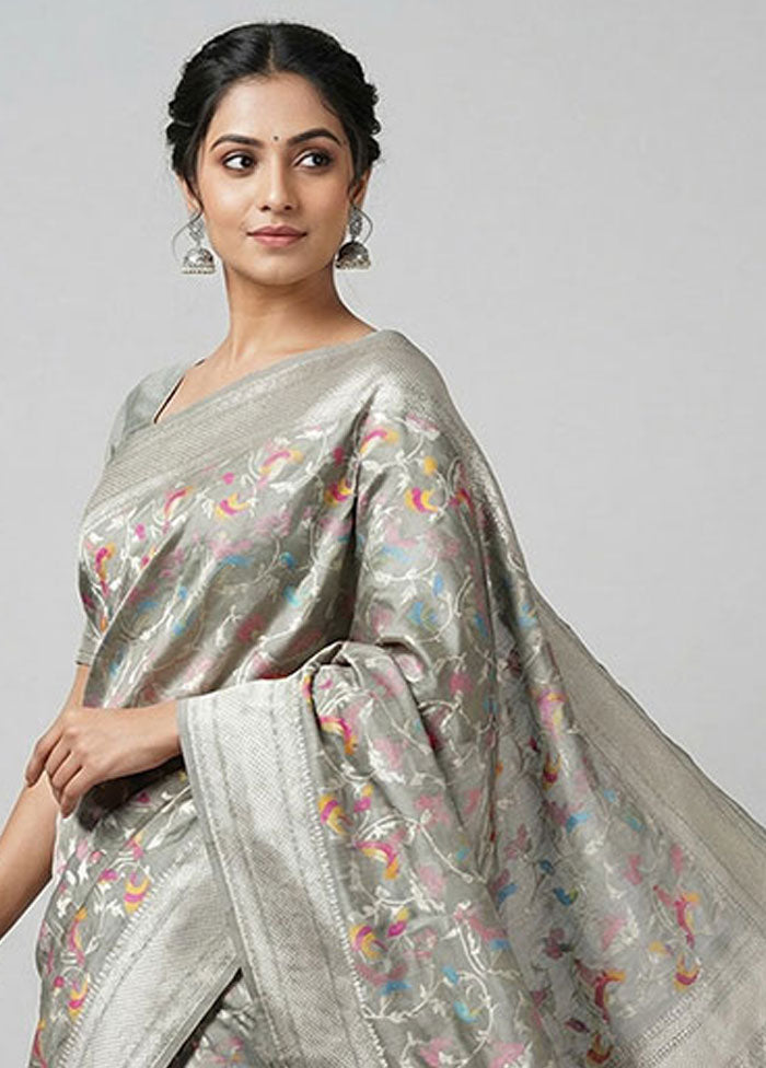 Green Handloom Uppada Pure Silk Saree With Blouse Piece